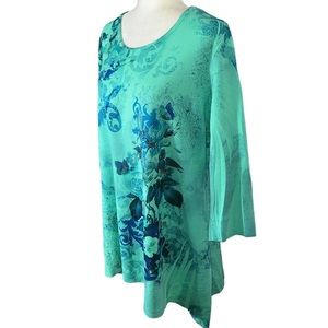 “Studio Gem” Asymmetrical Hem Tunic